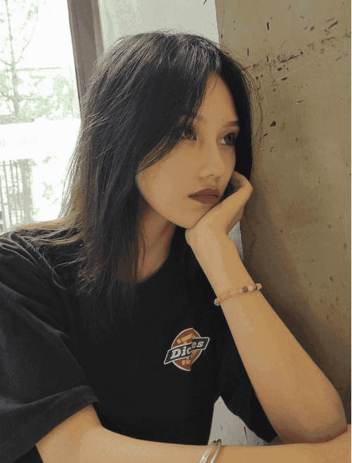 四川省成都軍建醫(yī)院怎么樣？價(jià)格表曝光+隆鼻真人案例分享