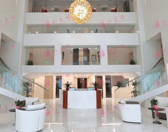 上海時(shí)光整形外科醫(yī)院何晉龍醫(yī)生 上海時(shí)光整形外科醫(yī)院何晉龍醫(yī)生