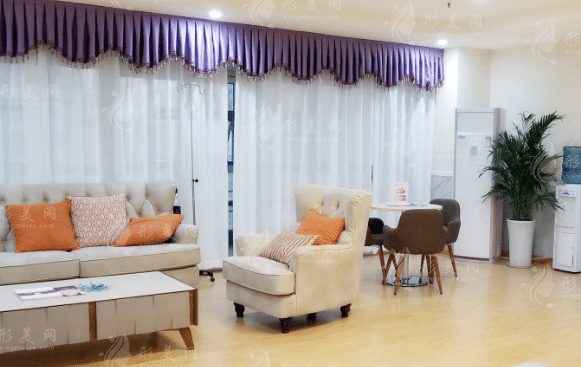 成都軍建醫(yī)院 成都軍建醫(yī)院