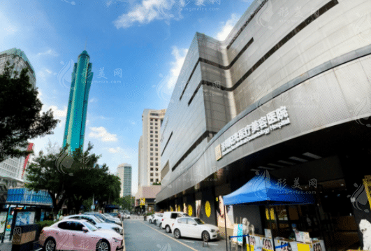 深圳陽光整形醫(yī)院怎么樣？假體隆胸|眼修復(fù)|奧美定取出費用