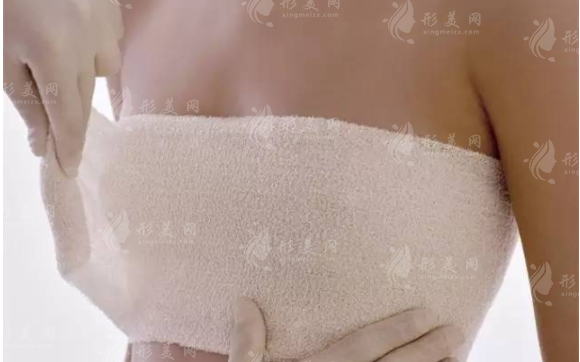 你知道軟窺鏡隆胸和內窺鏡隆胸有什么區(qū)別嗎？