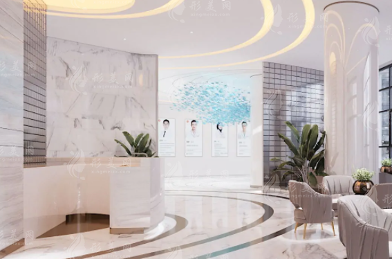 成都后美美容隆胸多少錢？深度解析實(shí)力醫(yī)生技術(shù)特色及價格詳情