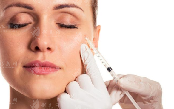 自體脂肪豐全臉要注意什么？一起來(lái)看看吧