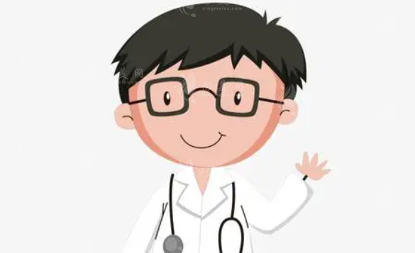 上海九院做隆胸人氣醫(yī)生介紹