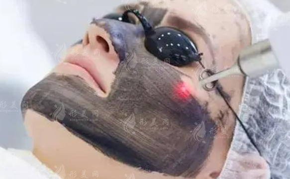 黑臉娃娃嫩膚疼嗎？都有哪些作用？有沒有副作用？