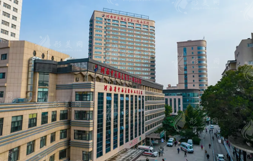 河南省中醫(yī)藥大學(xué)附屬第一醫(yī)院整形科怎么樣？趙絳波醫(yī)生介紹