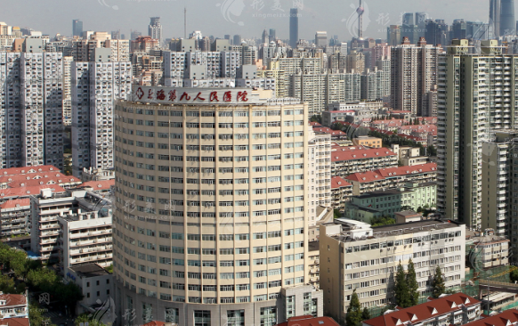 上海九院做隆胸修復(fù)多少錢(qián)？口碑醫(yī)生+項(xiàng)目介紹+價(jià)格表一覽