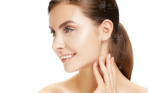 涂抹式水光補(bǔ)水和水光補(bǔ)水有什么區(qū)別？科普時(shí)間到~