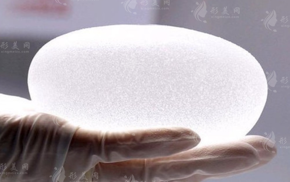 上海九院假體隆胸取出手術(shù)多少錢？醫(yī)生名單&案例&收費(fèi)標(biāo)準(zhǔn)