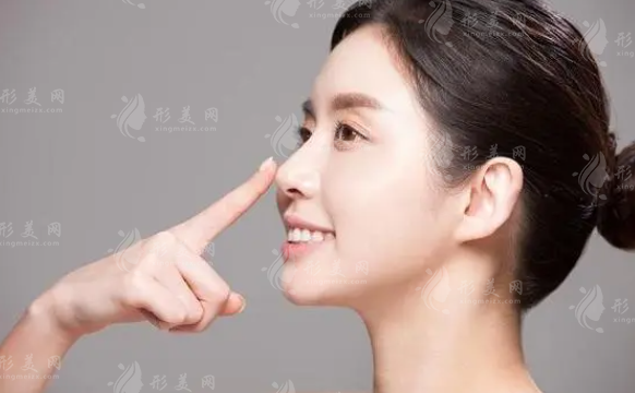 鼻孔大鼻翼寬怎么辦？什么方法能有解決鼻孔大鼻翼寬？