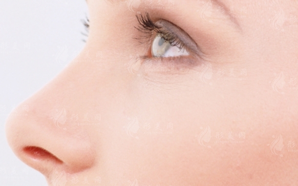 隆鼻用過的硅膠假體還能用嗎？隆鼻后常見問題解答