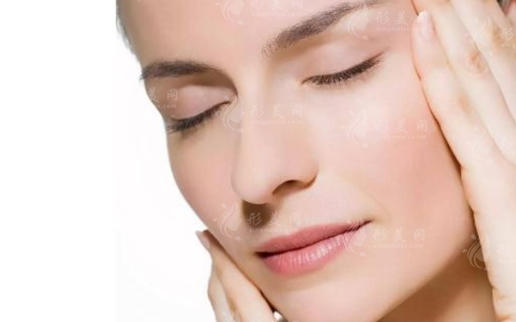 肥厚鼻尖矯正術：疼痛與副作用的探討