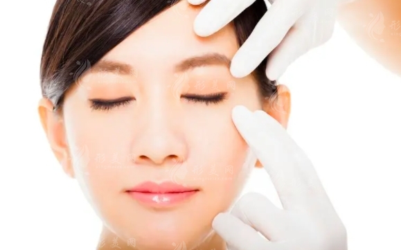 點陣激光技術(shù)的優(yōu)缺點及見效次數(shù)解析