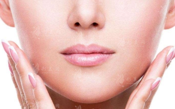 不同方式墊下巴恢復時間詳解