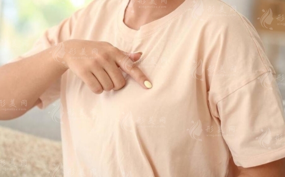 乳房再造手術(shù)：適合人群與潛在副作用