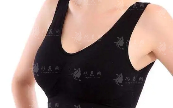 乳癌手術(shù)后的乳房再造：時(shí)間與可能性