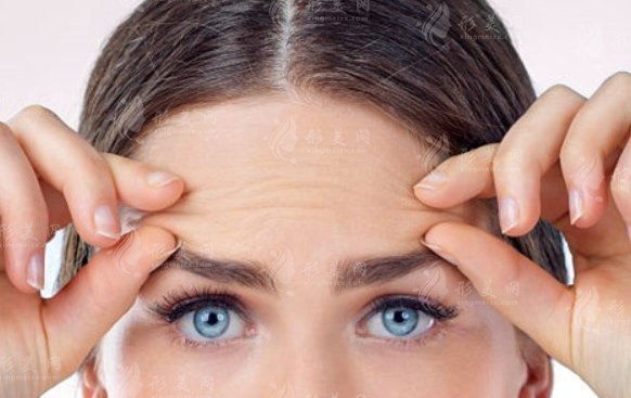 抬頭紋太深怎么去掉？什么方法比較靠譜？