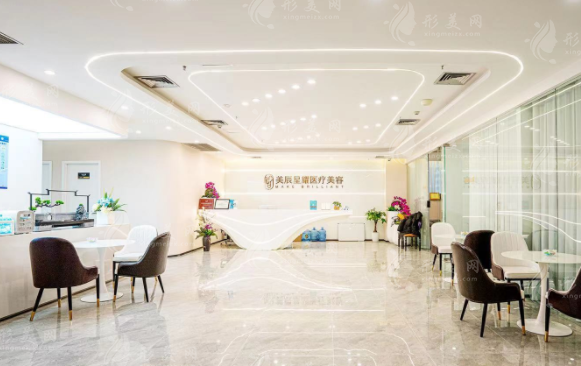 成都徐敦做雙眼皮修復(fù)怎么樣?get口碑好/技術(shù)牛/案例多/價(jià)格不貴