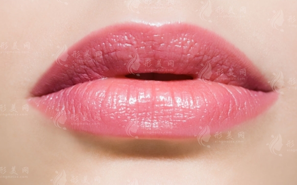 厚唇修薄手術(shù)：原理與操作方法詳解