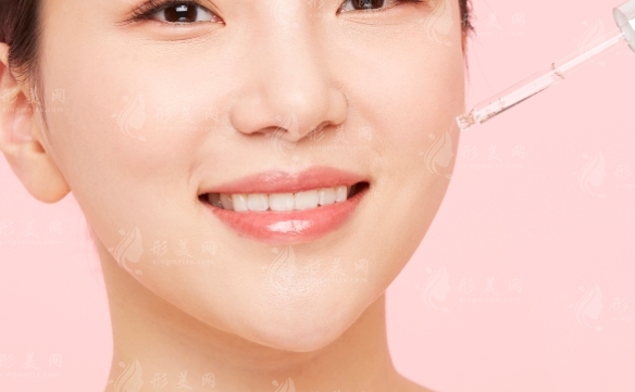 假體隆鼻術(shù)后皮膚為何變薄變紅？