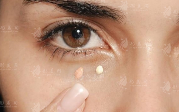 眼袋去除:割除術(shù)與微創(chuàng)祛眼袋手術(shù)的選擇探討 眼袋去除:割除術(shù)與微創(chuàng)祛眼袋手術(shù)的選擇探討
