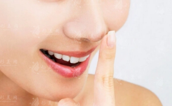 隆鼻二次修復(fù)：選擇哪種材料好？