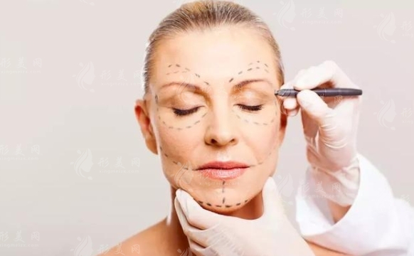 激光除皺與韓式微創(chuàng)面部除皺：效果對(duì)比與選擇