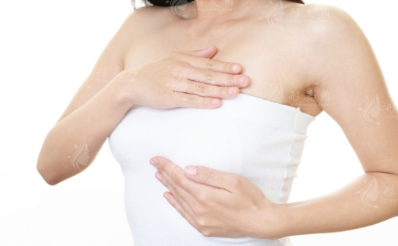 假體隆胸后會(huì)影響胸部敏感度？真的嗎？