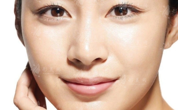 鼻中隔墊鼻尖會(huì)吸收嗎？后遺癥有哪些？