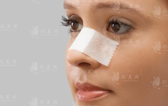 北京郝斌醫(yī)生做鼻子怎么樣?自然媽生鼻風(fēng)費(fèi)用揭秘