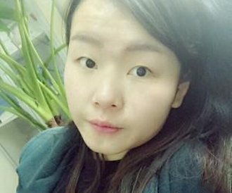 紅藍(lán)光祛痘  找回失去的自信實(shí)現(xiàn)開(kāi)朗樂(lè)觀自己