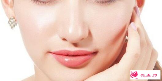 激光祛斑的大致步驟