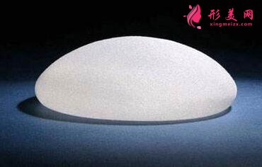 麥格、英國娜高、曼托假體哪個好?