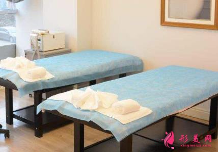 2022廣州華僑醫(yī)院整形科價(jià)格表(價(jià)目)_醫(yī)生推薦|口碑評(píng)價(jià)一覽 2022廣州華僑醫(yī)院整形科價(jià)格表(價(jià)目)_醫(yī)生推薦|口碑評(píng)價(jià)一覽